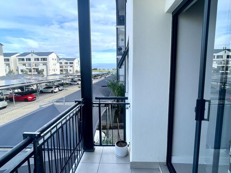 To Let 1 Bedroom Property for Rent in The Huntsman Western Cape